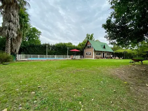 Casa en Venta con 1 cochera