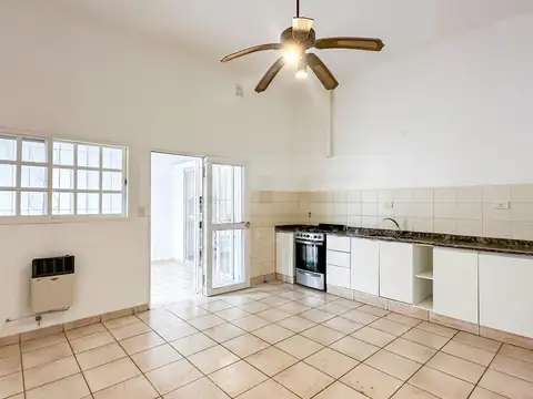 Depto Tipo Casa 3 ambientes con 1 baño
