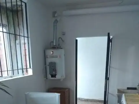 Av. Fortunato De La Plaza 4300