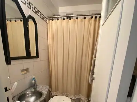 Alquiler de 4 Ambientes en Barrio Norte muy luminoso