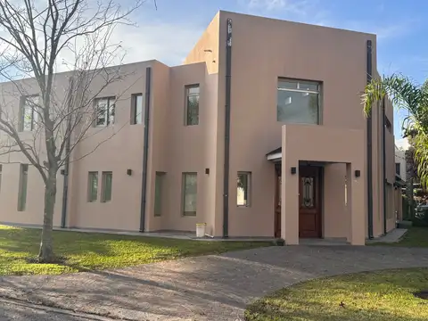 Barrio Cerrado Weston