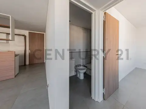 Colón 18800, Piso 0