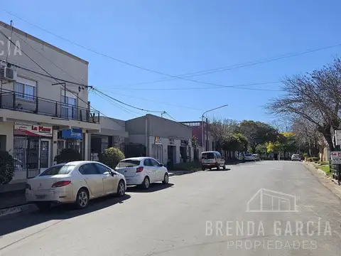 ALVEAR 1615 ENTRE URQUIZA Y RIVADAVIA