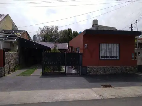 411a entre 453 y 454 300, Piso 0