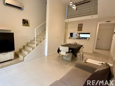 Venta departamento 4 ambientes con cochera Olivos