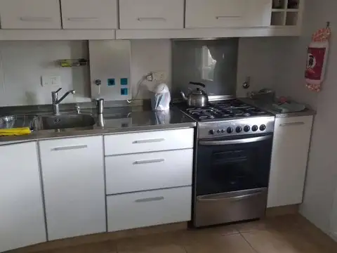 Departamento 4 ambientes con 3 baños