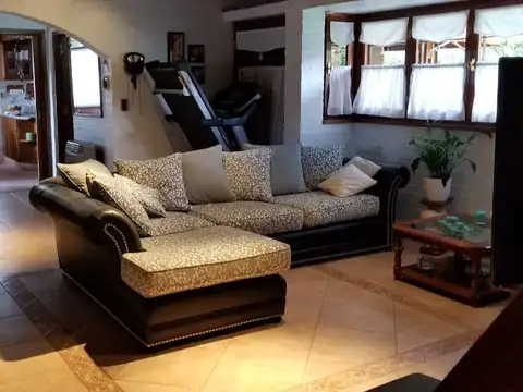 Casa en Venta en Villa Gesell, USD 310.000