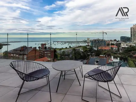 Apartamento en Alquiler c/ cochera en Puerto Buceo