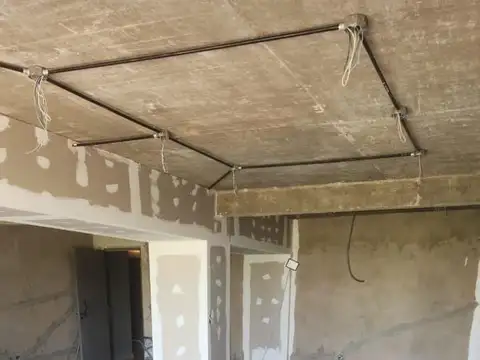 Oficina en Alquiler, en Distrito T General Rodriguez