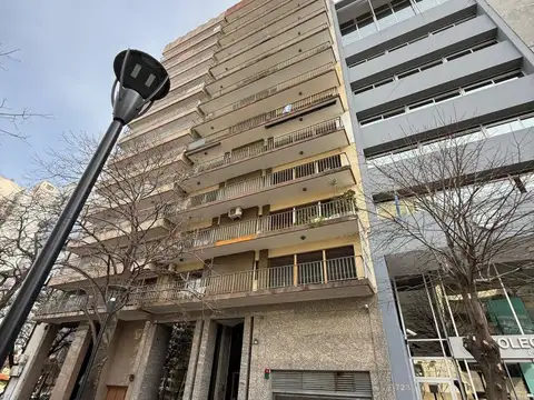 Piso de 4 dormitorios en excelente zona