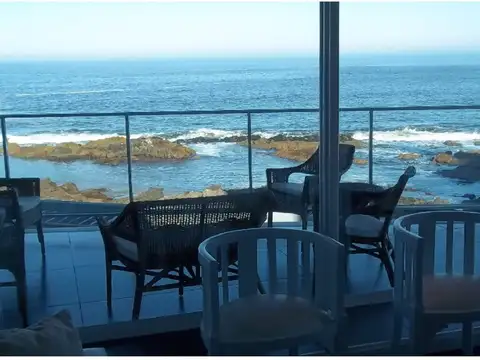 Venta Apartamento 3 dormitorios en Península con hermosa vista frente al mar