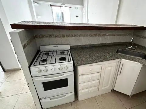 Departamento en Alquiler con 1 cocheras
