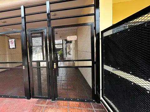 Departamento 2 Ambientes en Alquiler en Morón Sur con Cochera Opcional