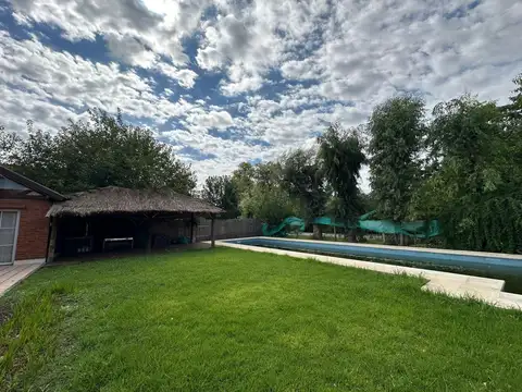 Casa en Venta con 1 cochera