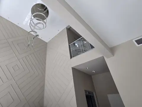 Departamento en Alquiler en Lanús Oeste, $ 990.000