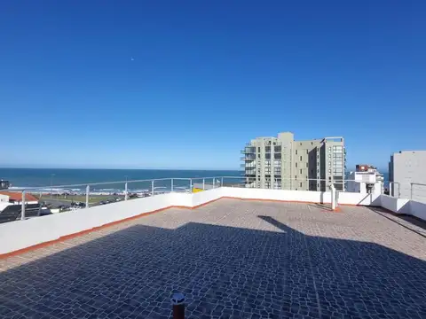 Departamento 4 ambientes con 3 baños