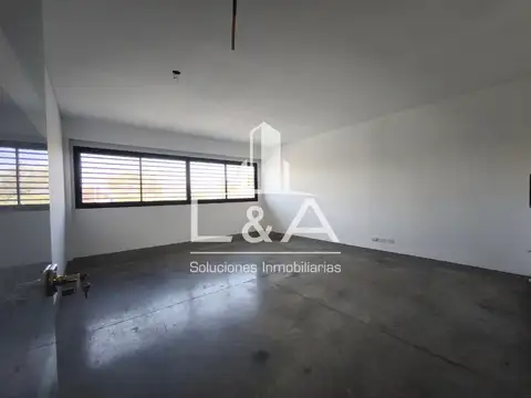 Oficina en Alquiler en San Lorenzo Chico, $ 500.000