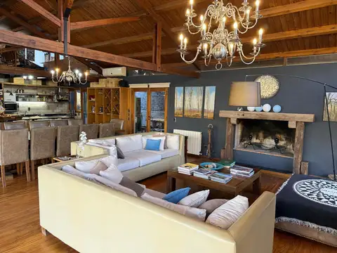 Casa en Alquiler al Este