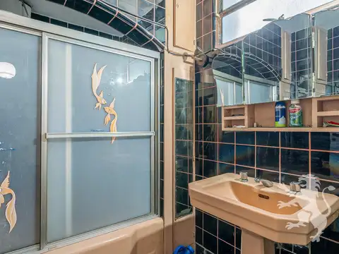 Casa 6 ambientes con 3 baños