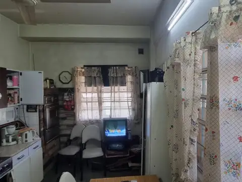 EN VENTA EN VILLA SARMIENTO AMPLIO DEPARTAMENTO DE 3 AMBIENTES - FICHA 10176
