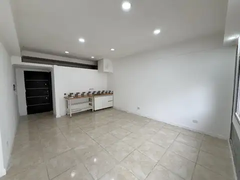 Departamento en Alquiler en Mataderos, $ 430.000