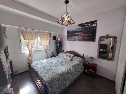 Depto Tipo Casa 2 ambientes con 1 baño