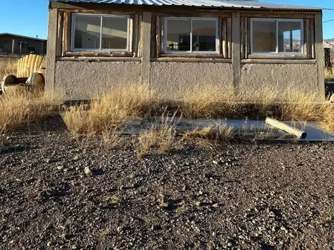 CASA + CABAÑA CON GRAN TERRENO EN VENTA USPALLATA