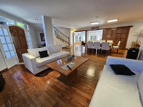 Casa en Crisostomo Alvarez al 4400, SM de Tucumán