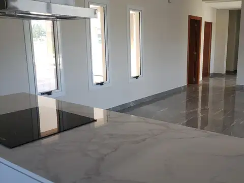 Casa en Venta al Oeste