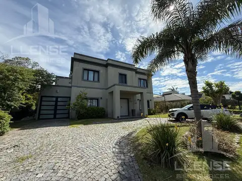Casa 4 ambientes con pileta en venta - Ombúes de Hudson