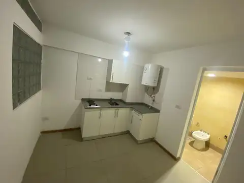 Departamento en Alquiler en Nuestra Señora De Lourdes, $ 280.000