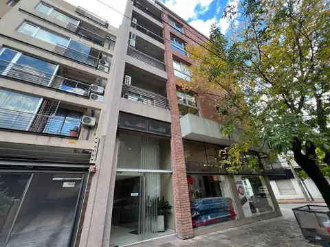 Departamento en Moron sur .