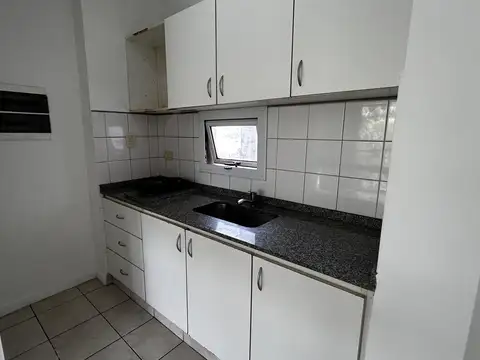 ALQUILER DEPARTAMENTO MORON CERCA UNIVERSIDAD.