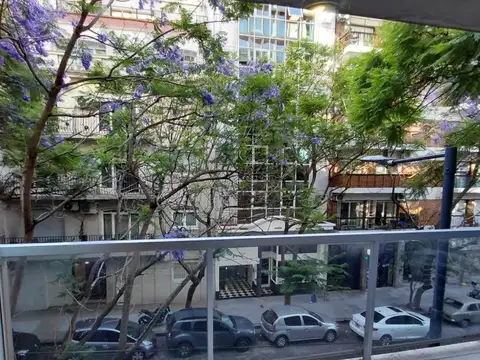 Venta Departamento balcon al frente. Amenities. Pileta