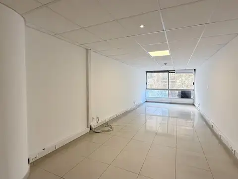 Oficina en Alquiler 39 años