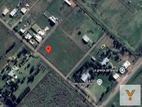 27 y 637