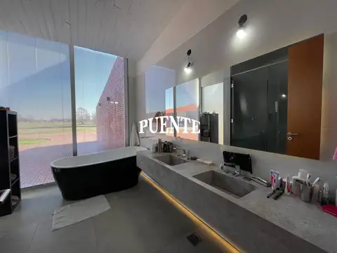 Casa en Venta en Estancia Villa Maria, USD 398.000