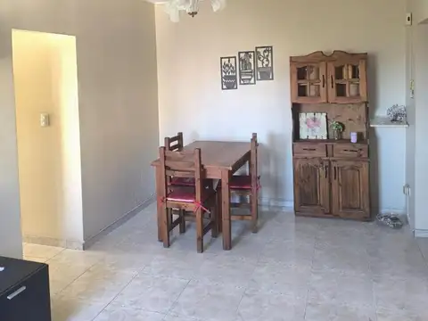 VENTA departamento 3 amb frente