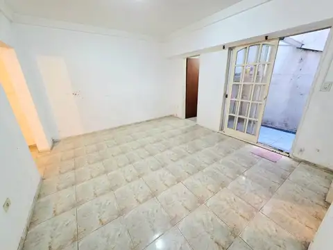 Depto Tipo Casa 2 ambientes con 2 baños