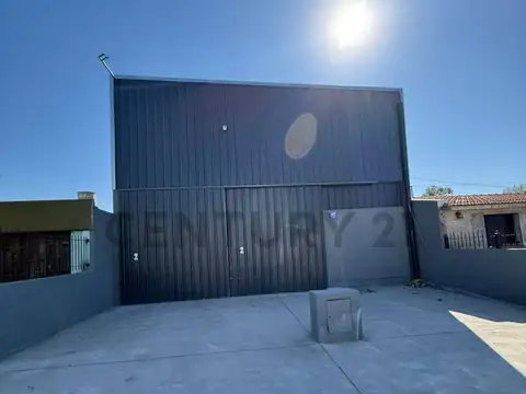 Galpon en Venta en La Calera, USD 145.000