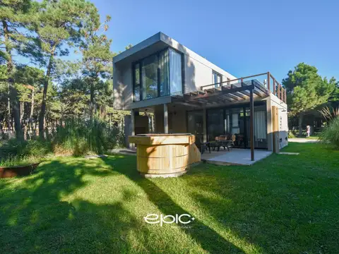 Casa en venta Pinamar Berlin Woods