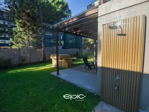 Casa 3 ambientes con 2 baños