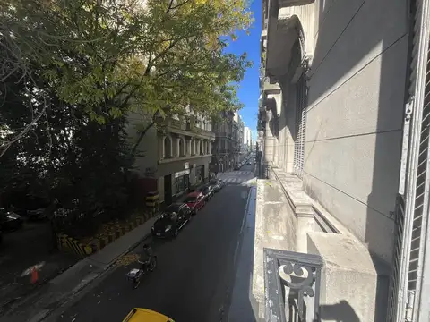Departamento 7 ambientes con 2 baños