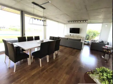 Casa en Venta en San Sebastian, USD 325.000
