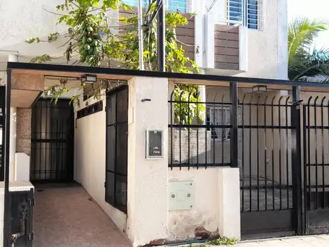 Departamento en Alquiler en Villa Raffo, $ 500.000