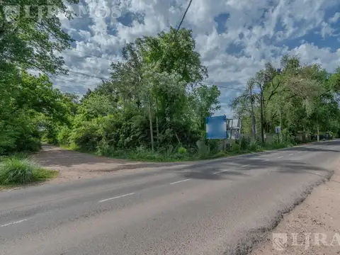 Sor Teresa esquina Cabo de Hornos  al 300