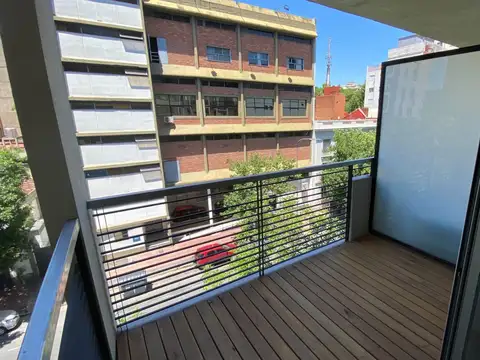 Avenida Juan De Garay 600, Piso 2°