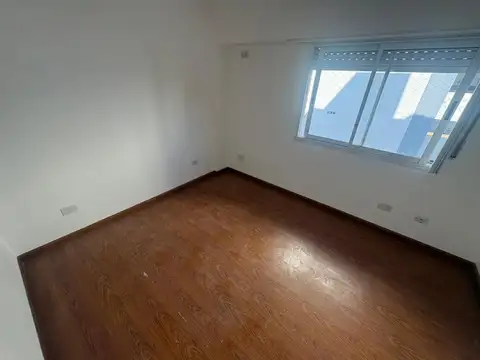 Departamento en Alquiler en Villa Saenz Peña, $ 700.000