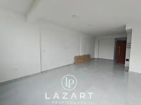 Departamento en Alquiler con 2 cocheras