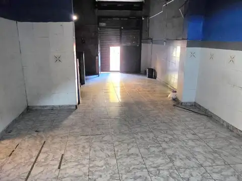Local en Alquiler 40 años